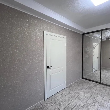 U Troh Brativ 別荘