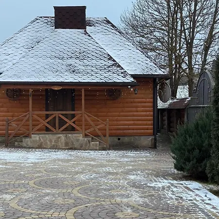U Troh Brativ Plavja
